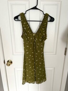 Forever 21 Olive Green Floral Ruffled Mini Dress